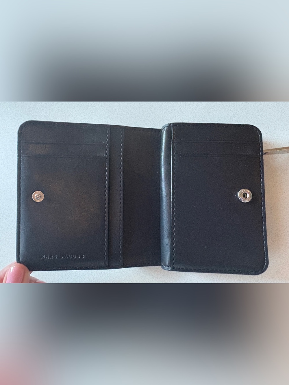 Marc Jacob’s Leather Wallet - Picture 5 of 6